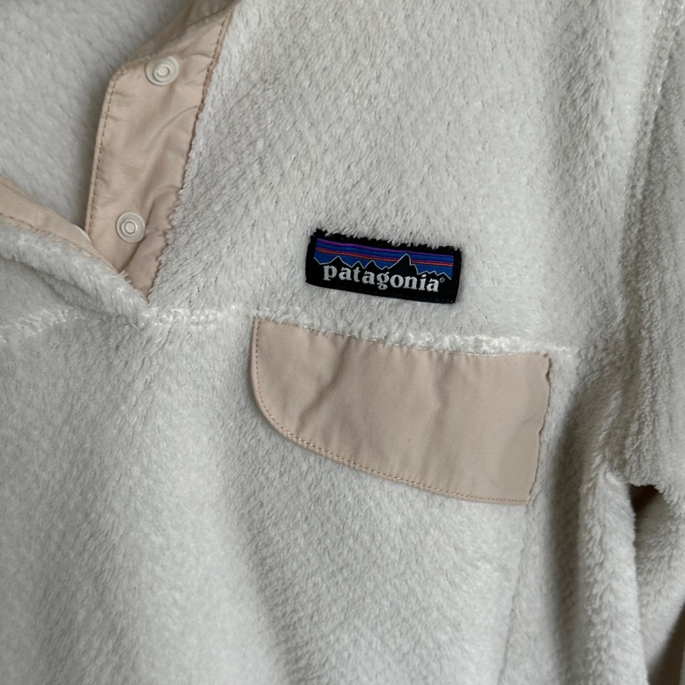 Patagonia Women's Off-White Cowl Neck Sweater - Picture 3 of 3